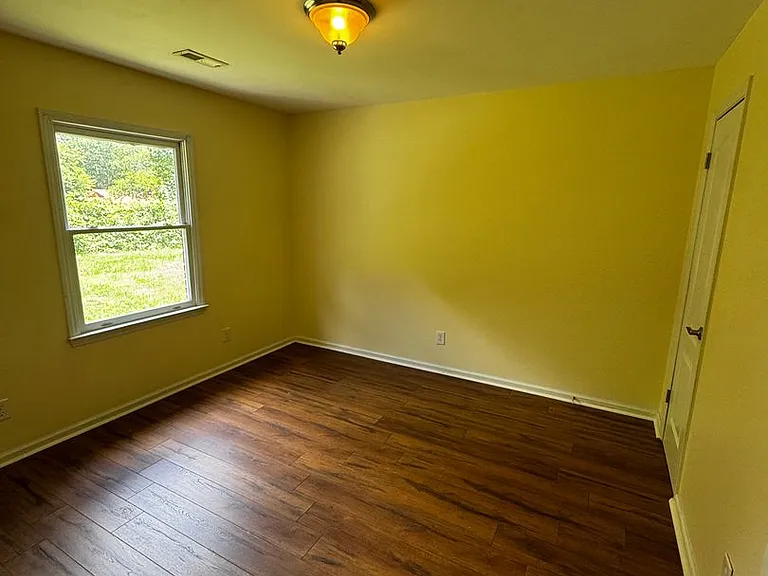 2115 Cameo Dr #1 — Photo 15