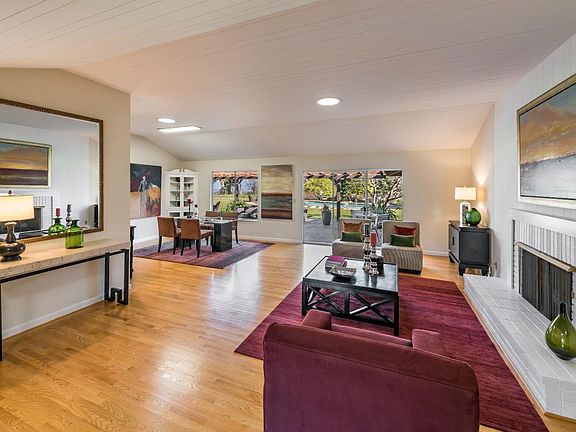 5th image of 26898 Dezahara Way