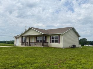 17030 Santa Fe Trl, Leavenworth, KS 66048
