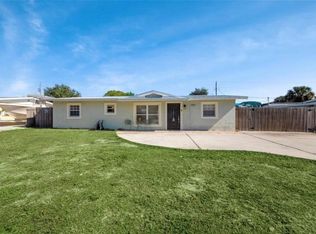 2831 NE Savannah Rd, Jensen Beach, FL 34957