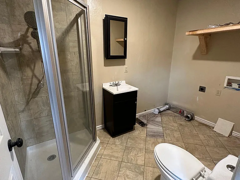 2336 Westlawn Pl — Photo 9