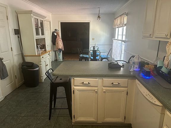 4th image of 1555 Smithson Dr