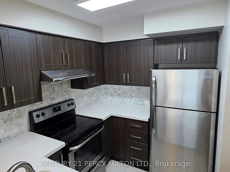 18 Parkview Ave #1811 — Photo 11