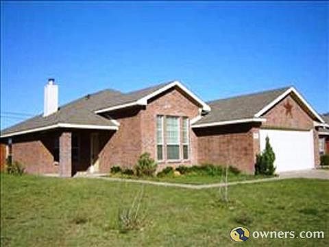 Nice large corner plot.Three sides road.