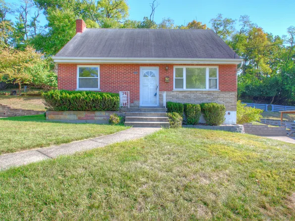 222 Clover Ridge Ave, Fort Thomas, KY 41075