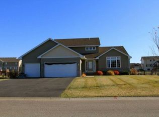 4978 Kama Ln NE, Albertville, MN 55301