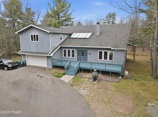 146 Gunstock Ln, Tafton, PA 18464