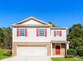 11 Ivey Cottage Pl, Dallas, GA 30132