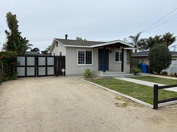 Driveway/Parking Front of House