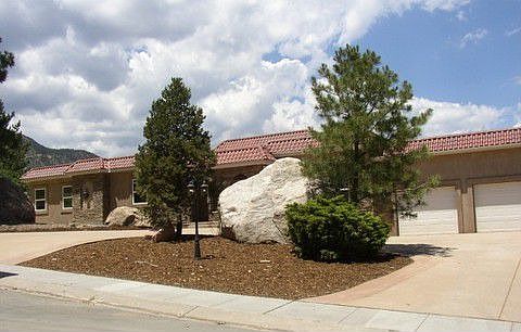 Newly renovated walkout rancher in the Broadmoor