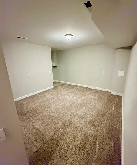 10229 Halston Cir — Photo 16