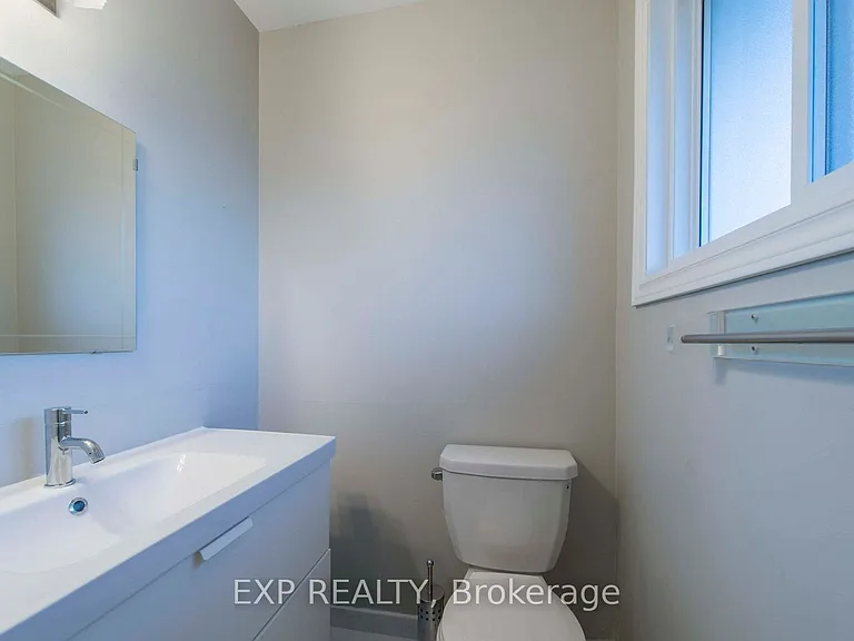 107 Hilliard Ave #A — Photo 16