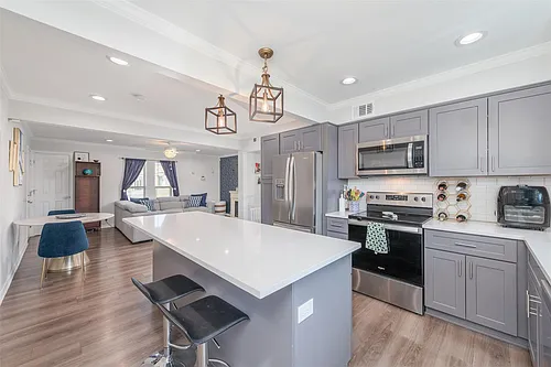 5076 Matilda St #227 Photo 1