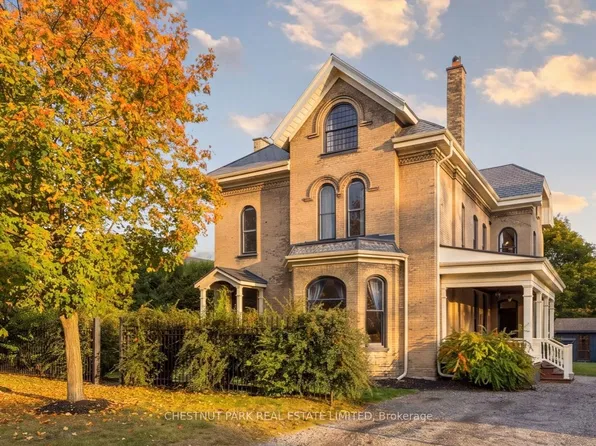18 Hawarden Ave, Brantford, ON N3T 4H3