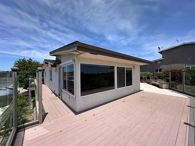 3539 Mount Laurence Dr — Photo 27