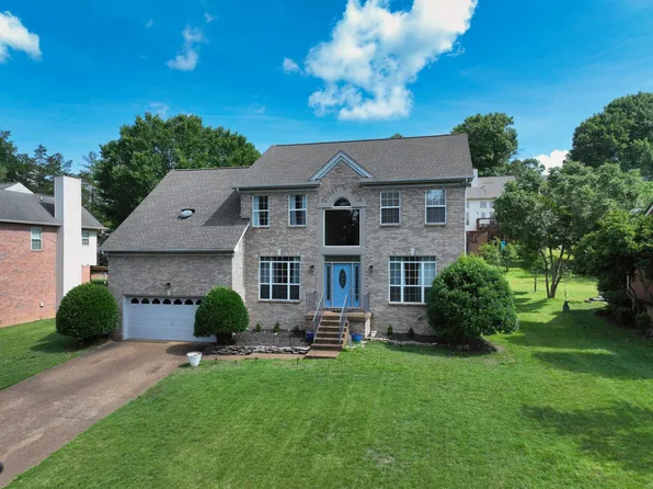 820 Caldwell Dr, Goodlettsville, TN 37072