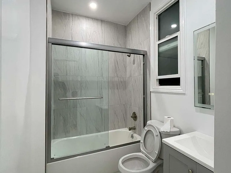 750 Presidio Ave #201 — Photo 8