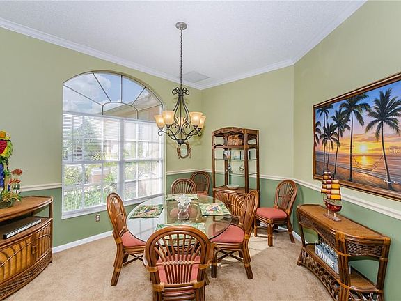 5th image of 2724 Jarvis Cir