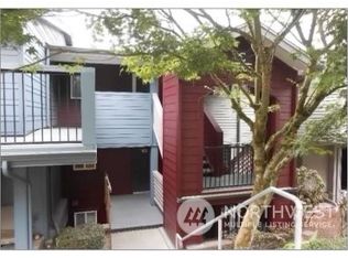 15707 Waynita Way NE APT C101, Bothell, WA 98011
