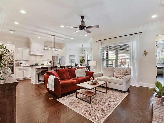 5th image of 117 Beauchamp Ln