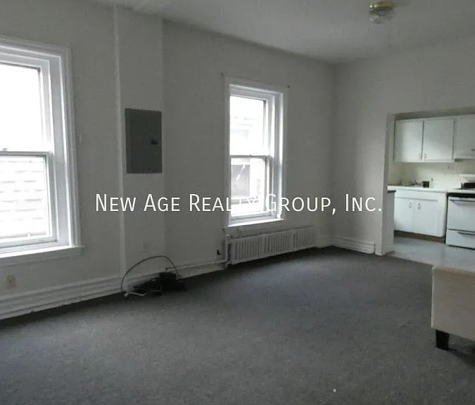4910 Cedar Ave #3 — Photo 6