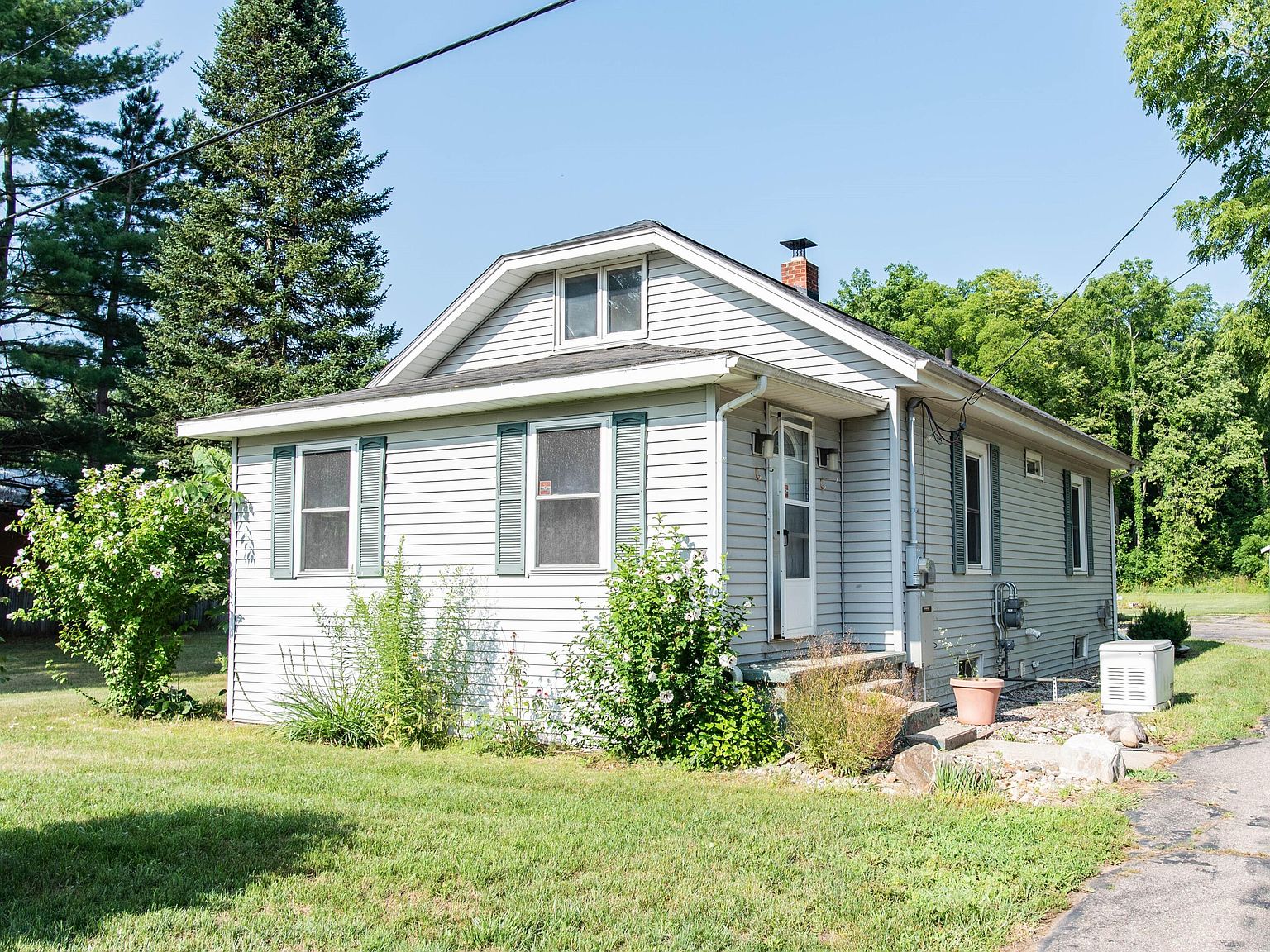 8491 Douglas Ave, Kalamazoo, MI 49009 Zillow