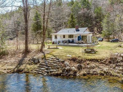 120 E River Rd, Chester, MA, 01011