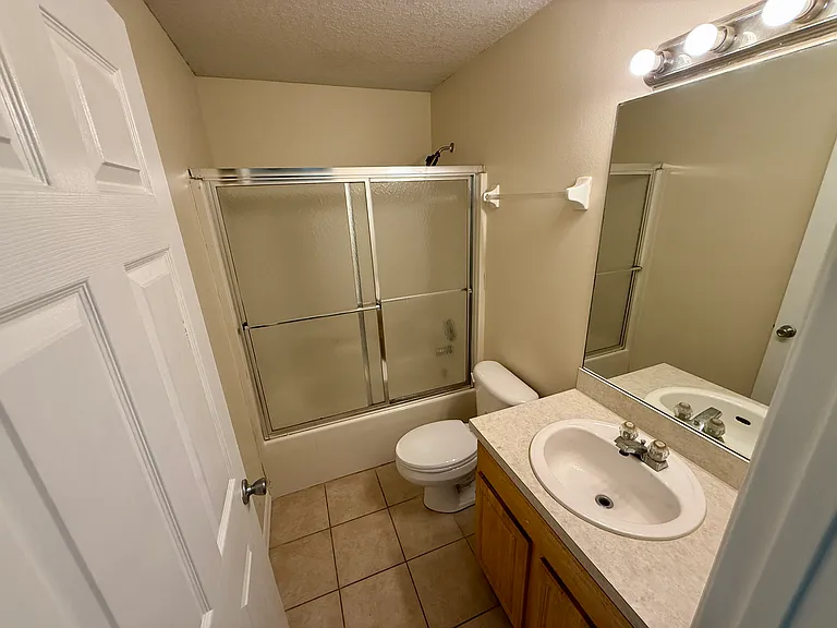 100 Morningview Dr — Photo 10