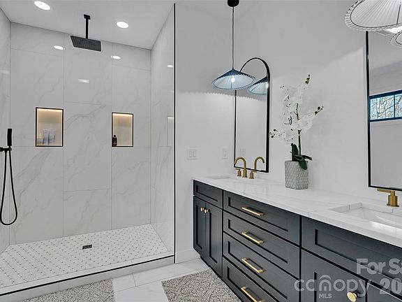 4th image of 26 Pineview Rd