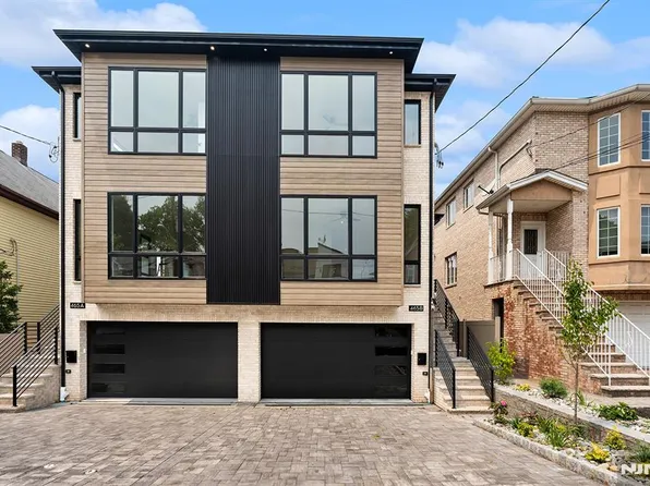 465B 1st St, Palisades Park, NJ 07650