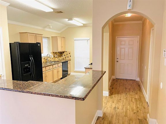 5th image of 4706 Chisholm Hollow Ct