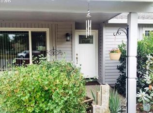 9450 SW Hume Ct, Tualatin, OR 97062