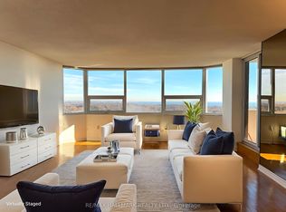 121 Ling Rd #1801, Toronto, ON M1E 4Y2