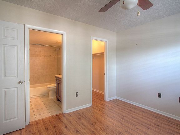 4th image of 1675 S Fiske Blvd APT M153