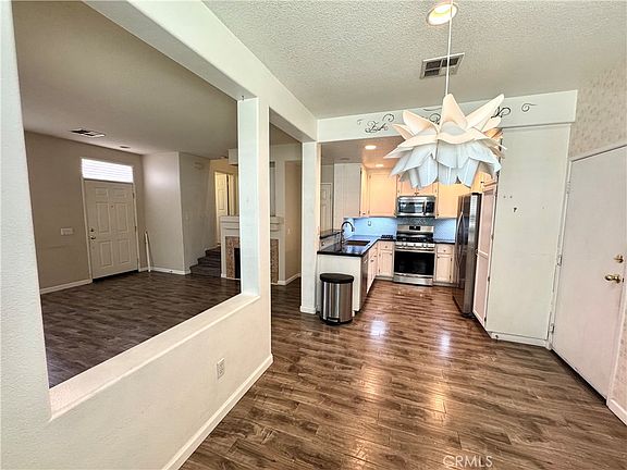 5th image of 25554 Schubert Cir