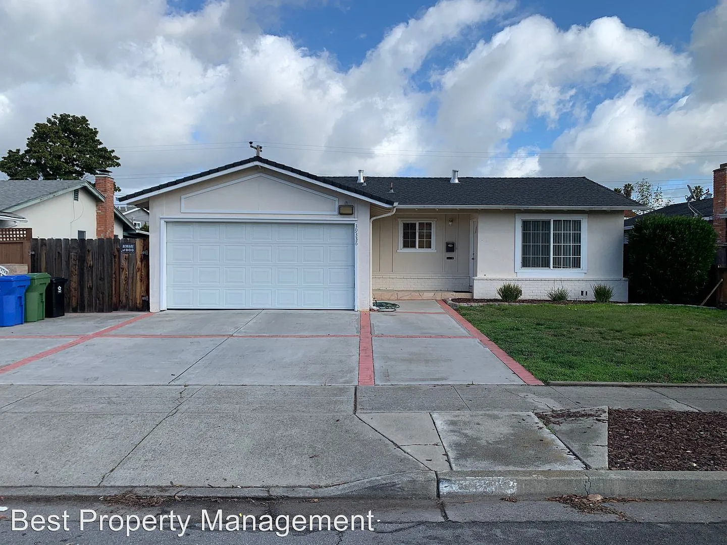 39336 Logan Dr photo 1
