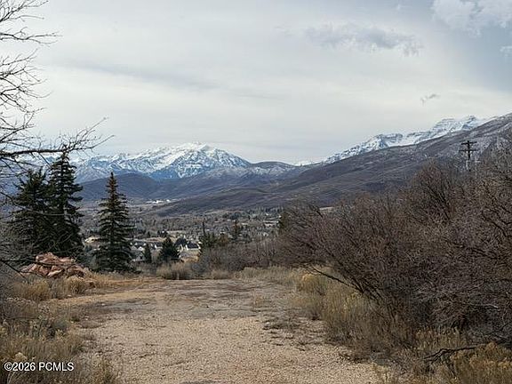 4th image of 281 Saint Moritz Rd #12