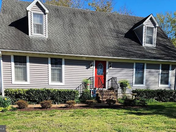 2nd image of 3853 Rumsey Dr