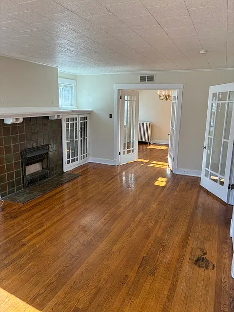 4 bed, 1404 sqft, $1,800 — Photo 4