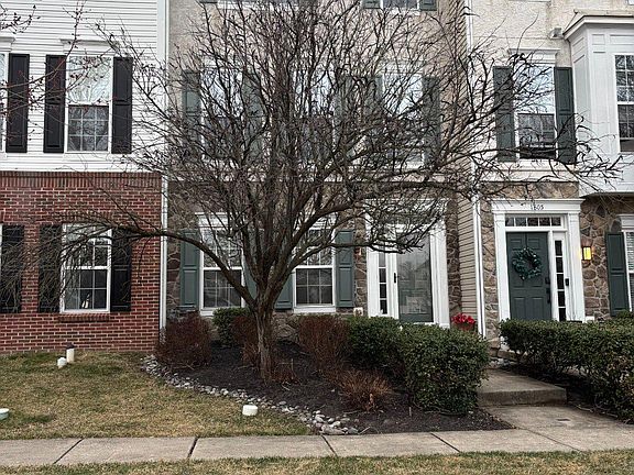 2nd image of 1803 Darlington Ln