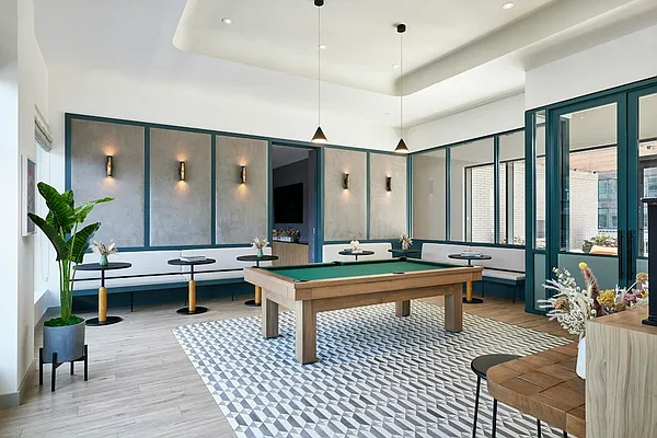 Rented by Greystar | media 61