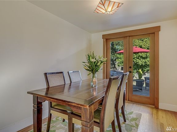 5th image of 15522 1st Ave NW