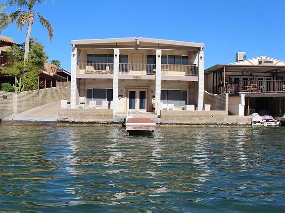 2nd image of 9010 Lakeview Dr