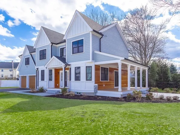 178 River St, Newton, MA 02465
