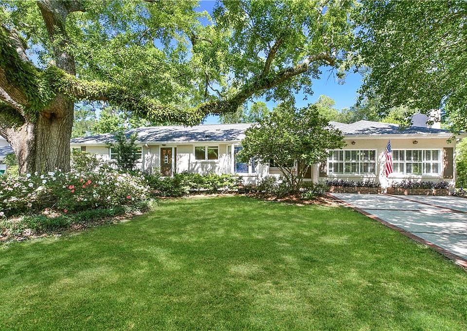 1st image of 748 Park Ave