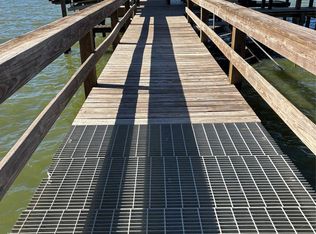 206 Bridgeway, Onalaska, TX 77360