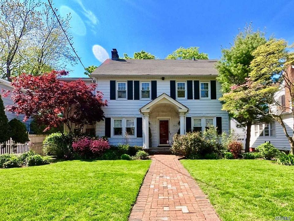 1st image of 1512 Hewlett Ave