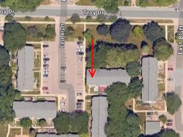 233 E Bluff St, Madison, WI 53705