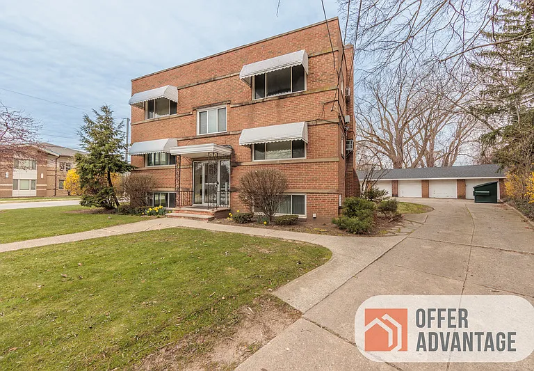 18725 Neff Rd #1 — Photo 1