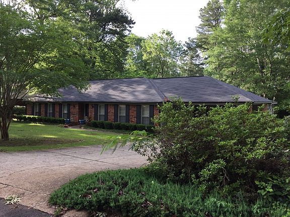 3rd image of 4208 Hillsboro Dr